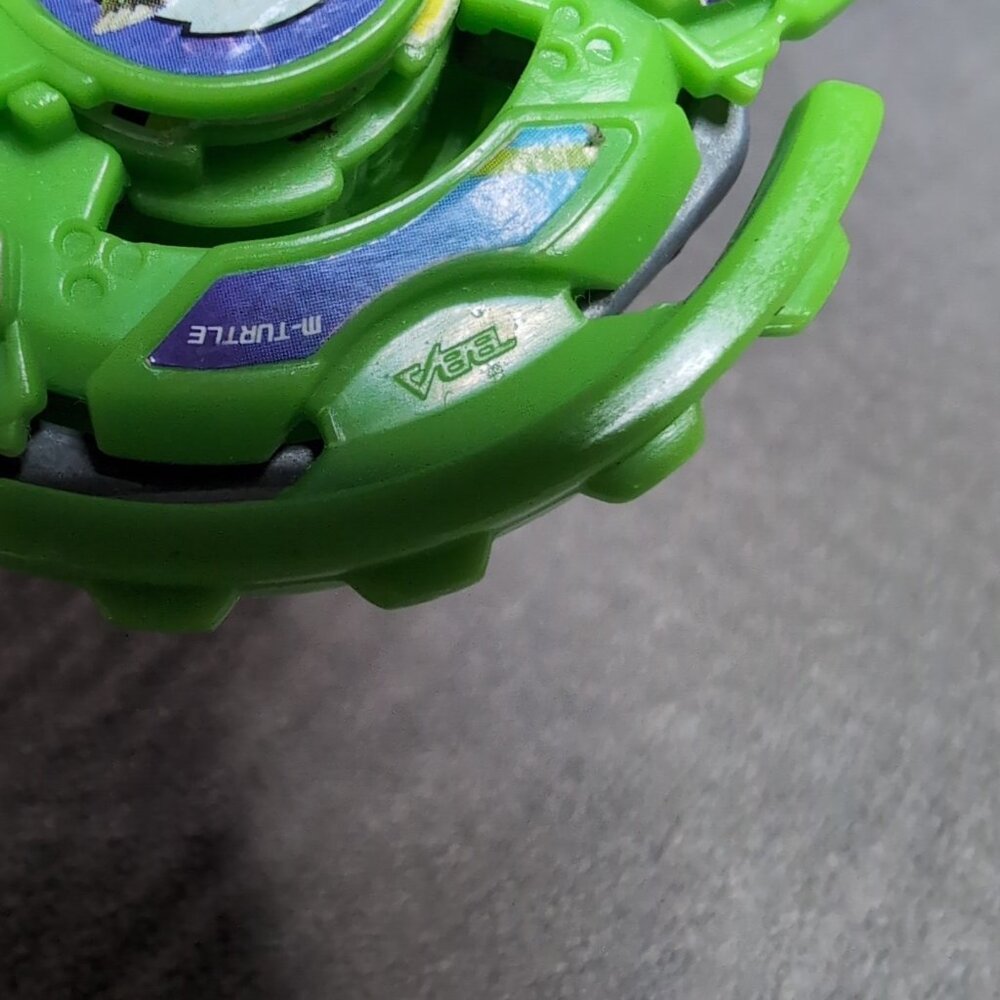 Beyblade Original Hasbro 2002 M-Turtle - Picture 7 of 8